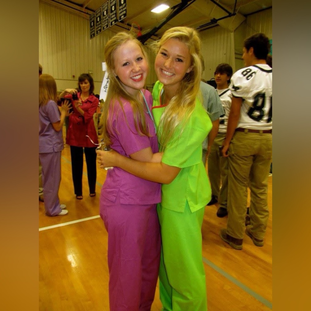 Urban Scrubs Green Scrub with pink Trim set
